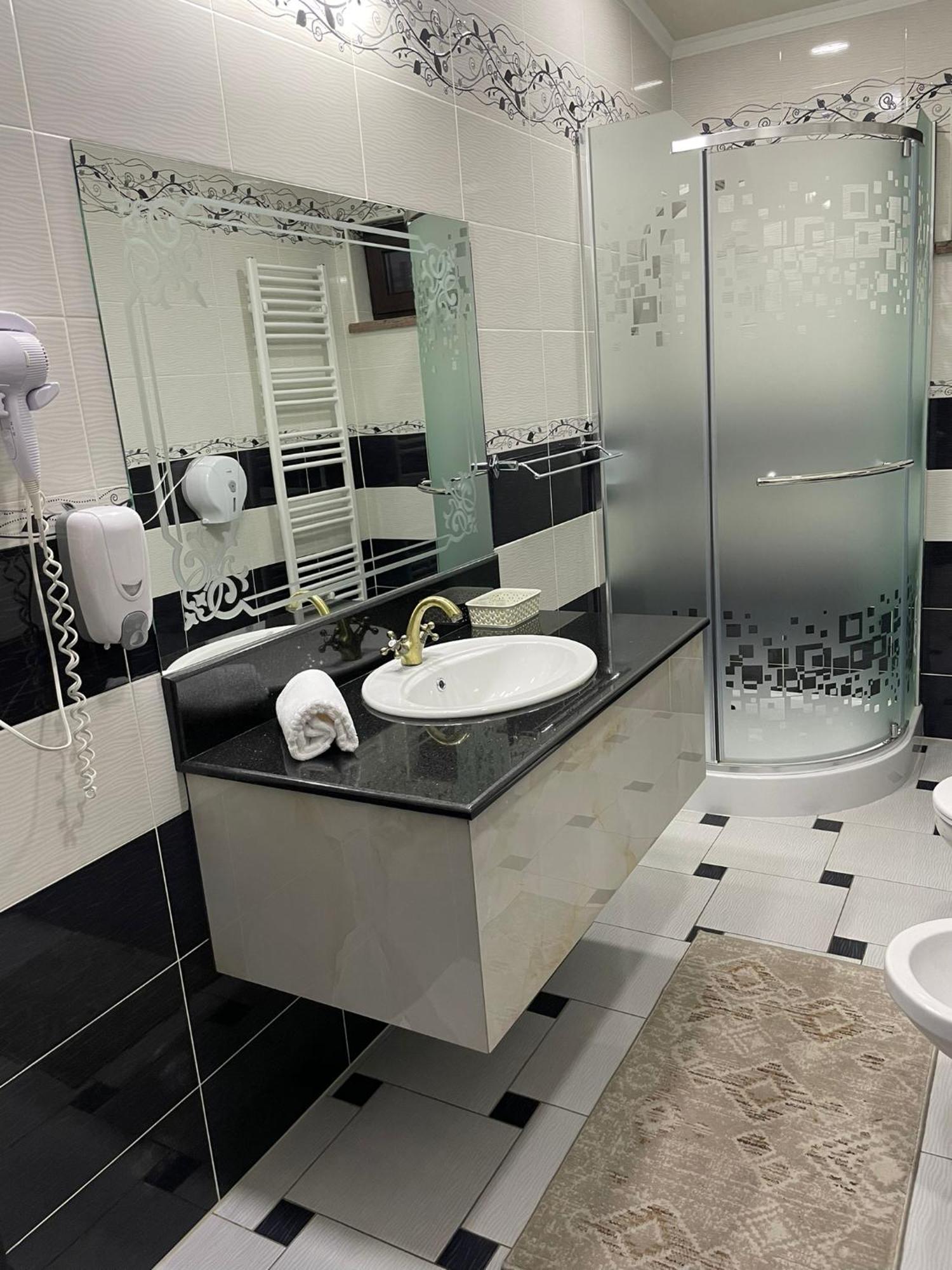 Hotel Bacsoridana Tecuci Екстер'єр фото
