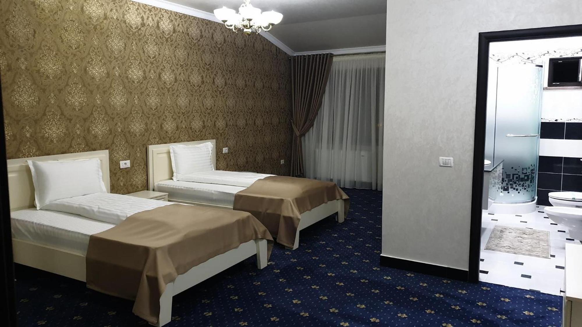 Hotel Bacsoridana Tecuci Екстер'єр фото