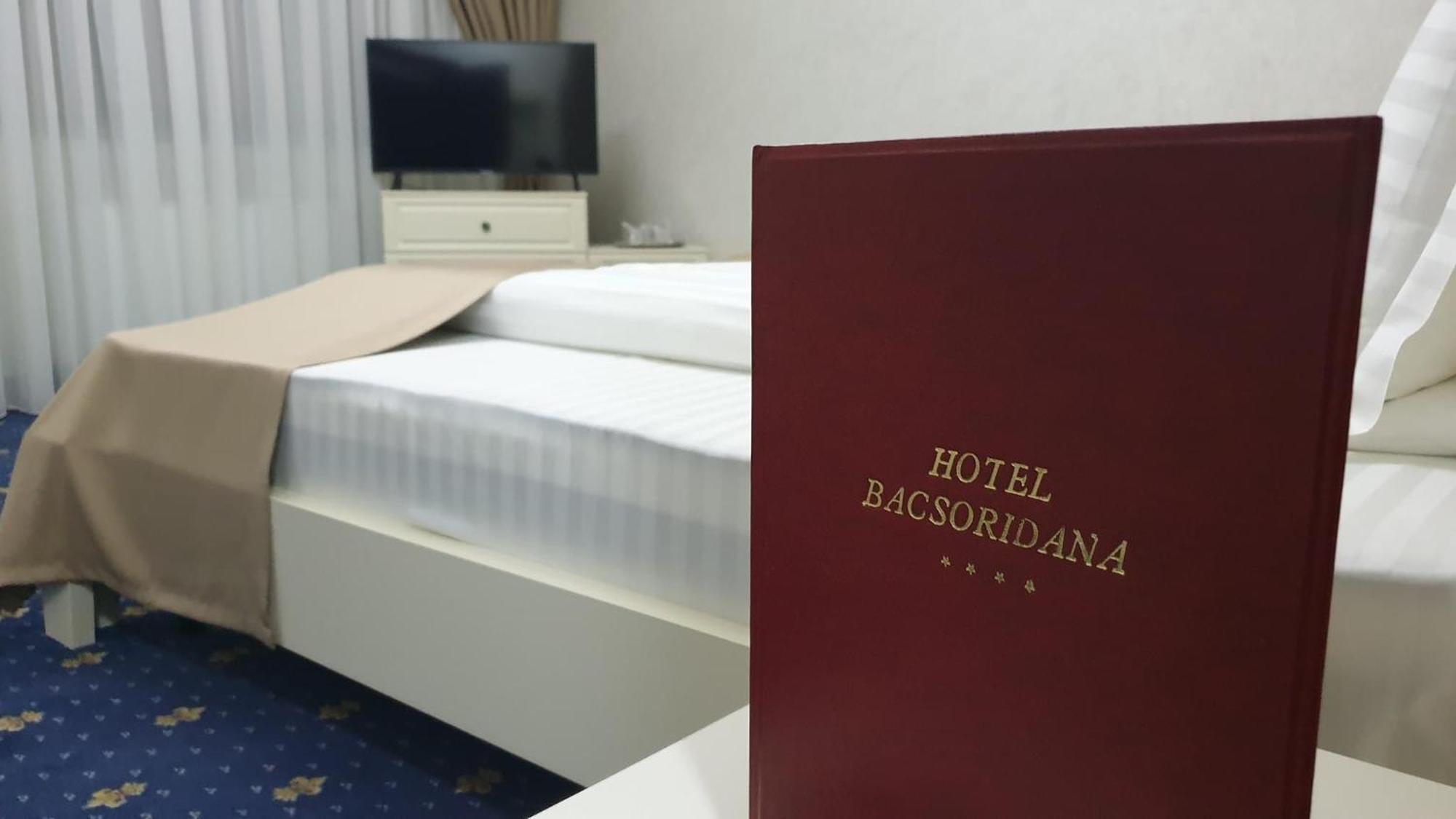Hotel Bacsoridana Tecuci Екстер'єр фото