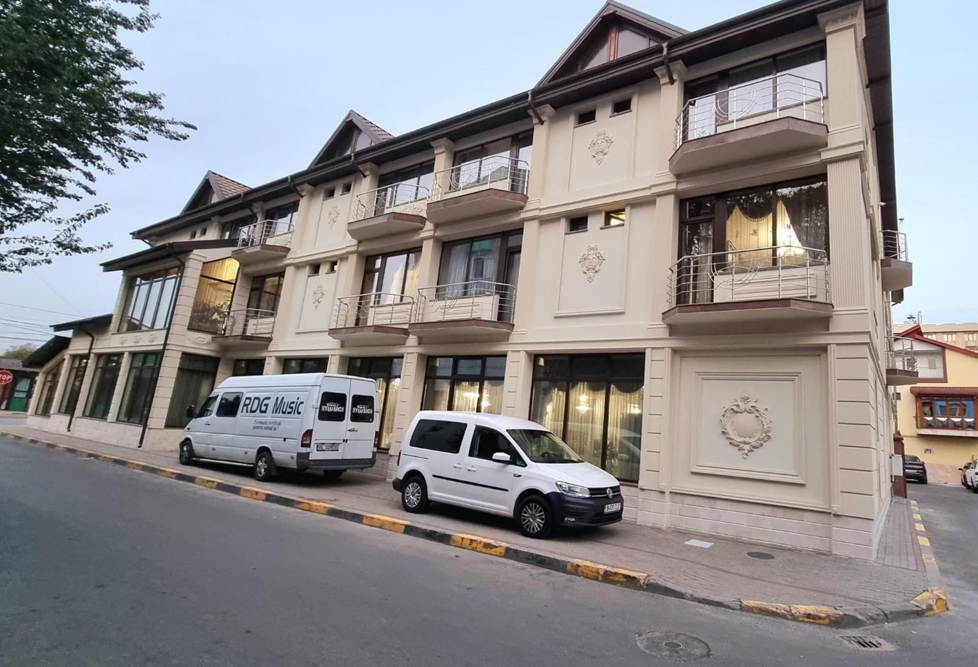 Hotel Bacsoridana Tecuci Екстер'єр фото
